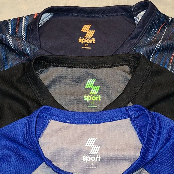 Lot of boys long sleeve shirts - Picture 5 of 5